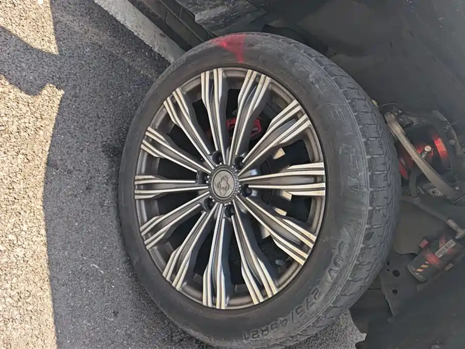 CrossBoundary Co-creation tank 300