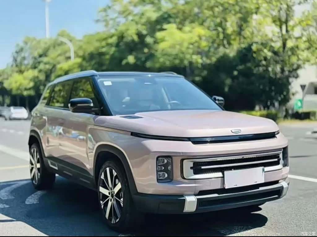 Geely Icon, 2022 8