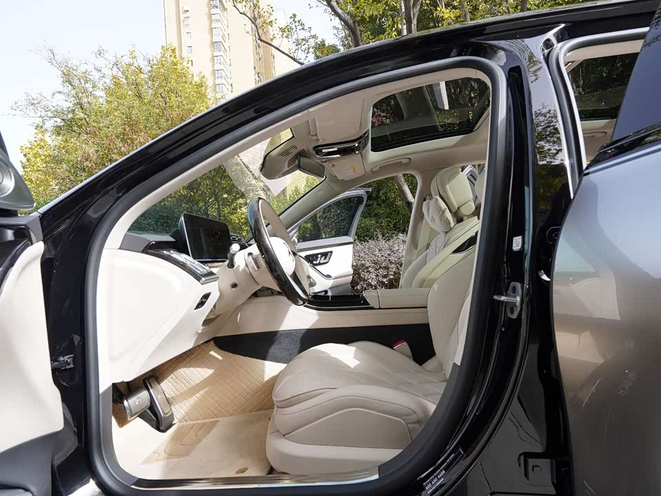 Mercedes-Benz Maybach S-class