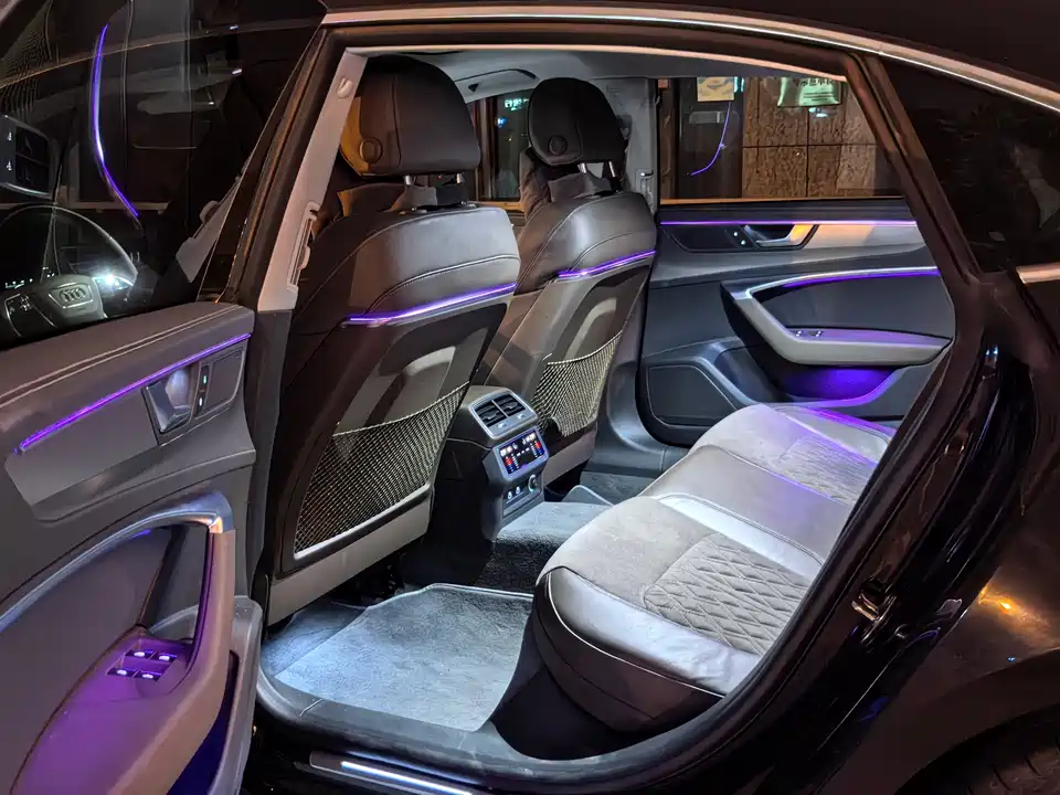Audi A7L Audi A7L