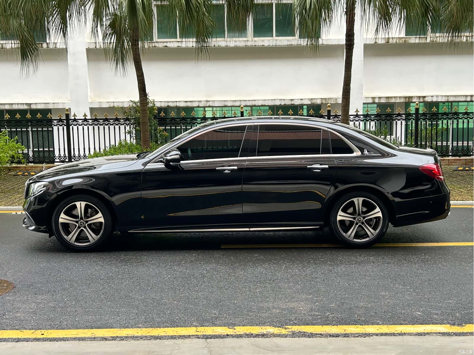 Mercedes-Benz E-Class, 2018 2