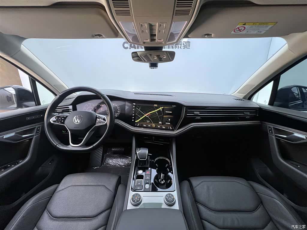 Volkswagen Touareg, 2024 10