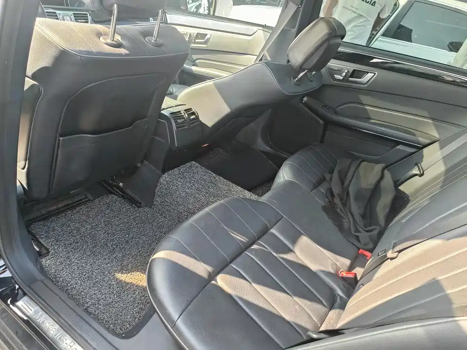 Mercedes-Benz E-class Mercedes-Benz E-class