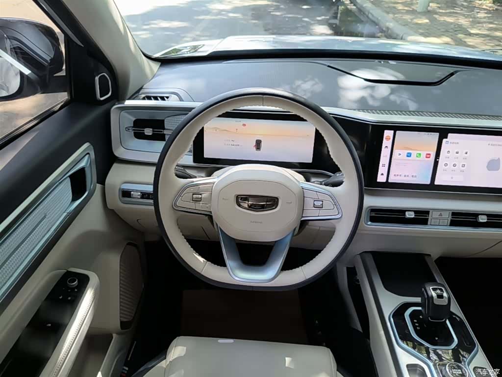 Geely Icon, 2023 11