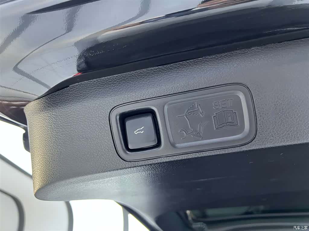 Lincoln Navigator, 2019 23
