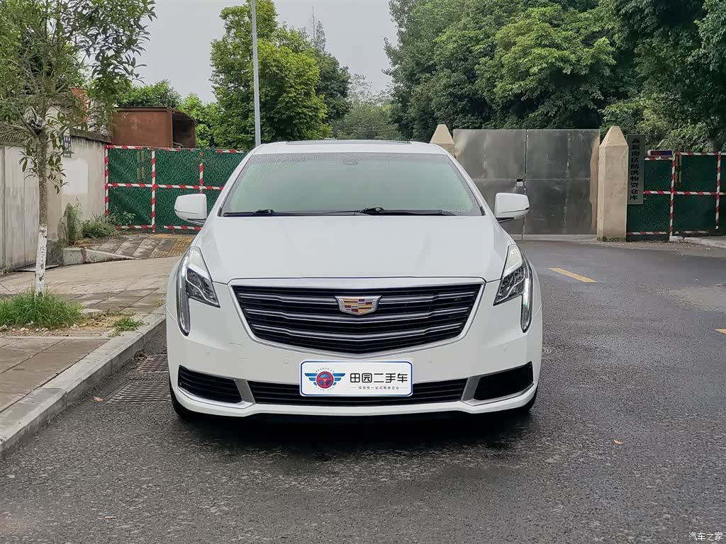 Cadillac XTS, 2019 2