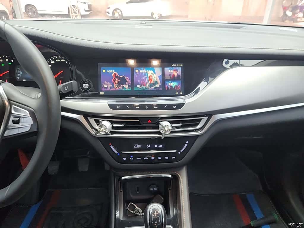 Changan CS35, 2019 13