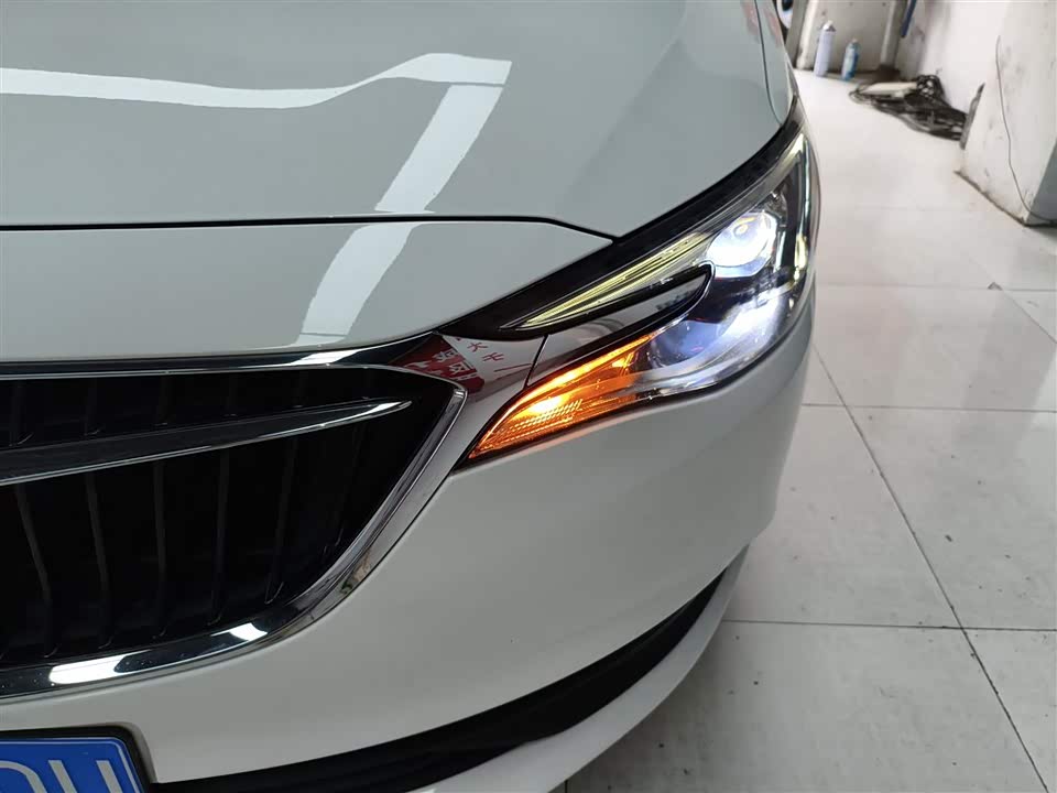 Buick Yinglang Buick Yinglang