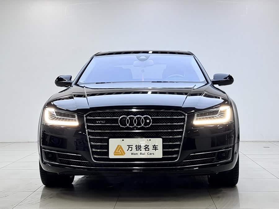 Audi A8 2014, фото 2