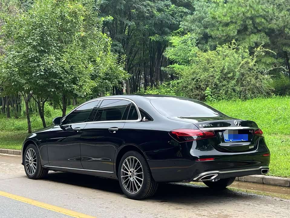 Mercedes-Benz E-class Mercedes-Benz E-class