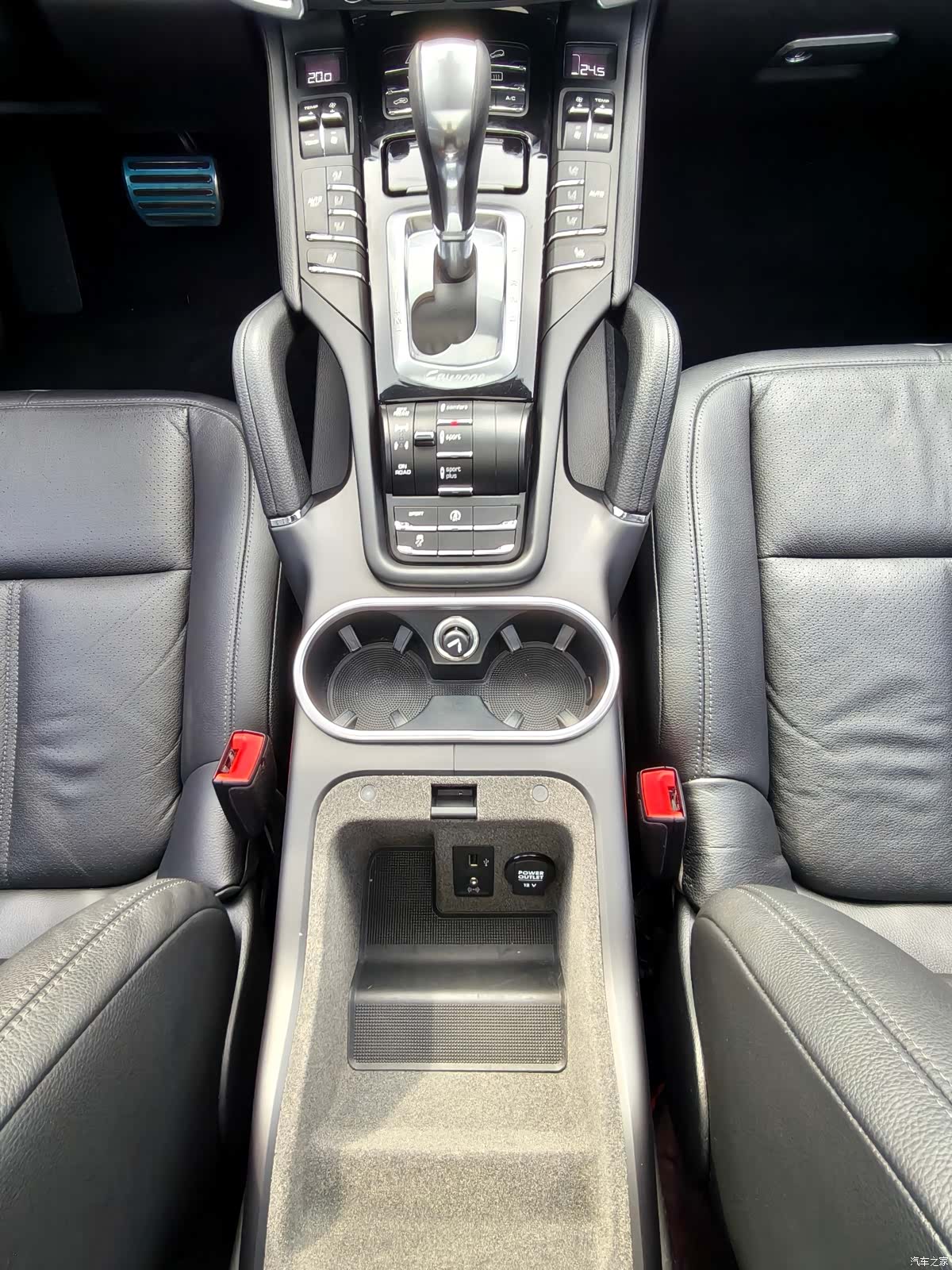 Porsche Cayenne, 2018 7
