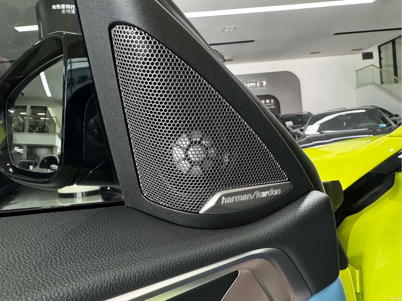 BMW M4, 2022 9