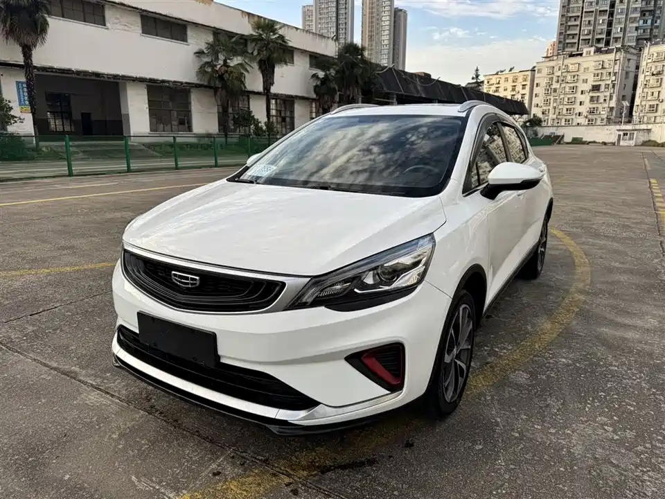 Geely Emgrand GS