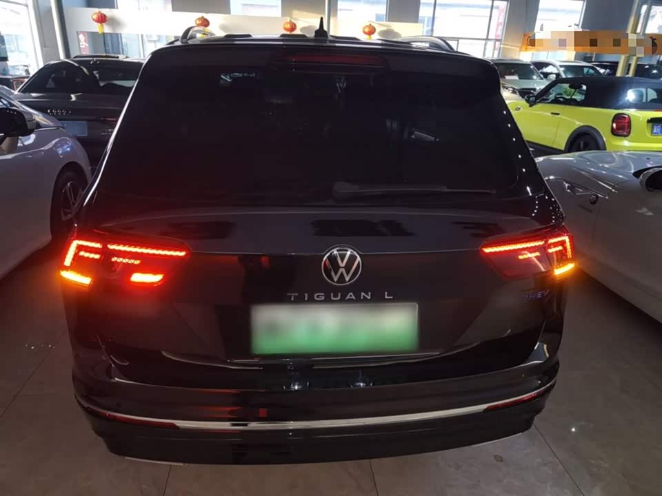 Volkswagen Tiguan L