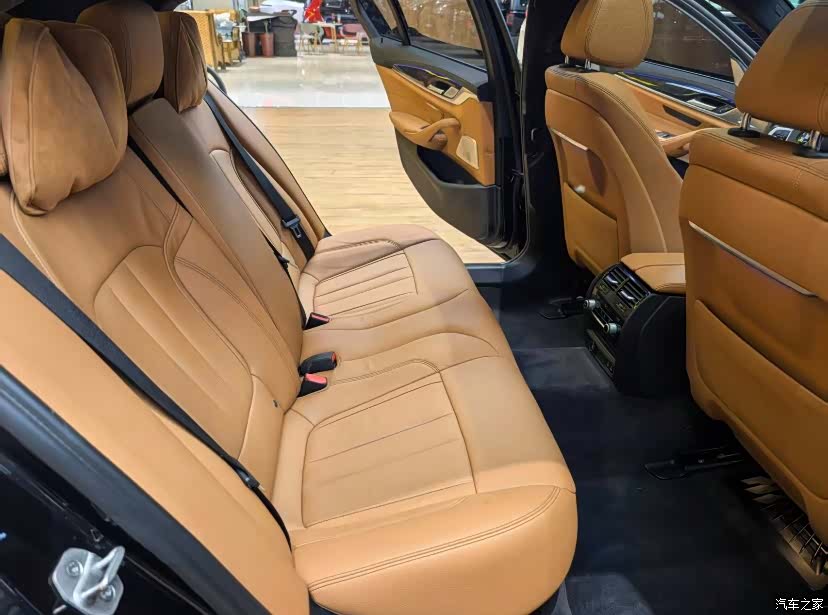 BMW 5 Series, 2020 7