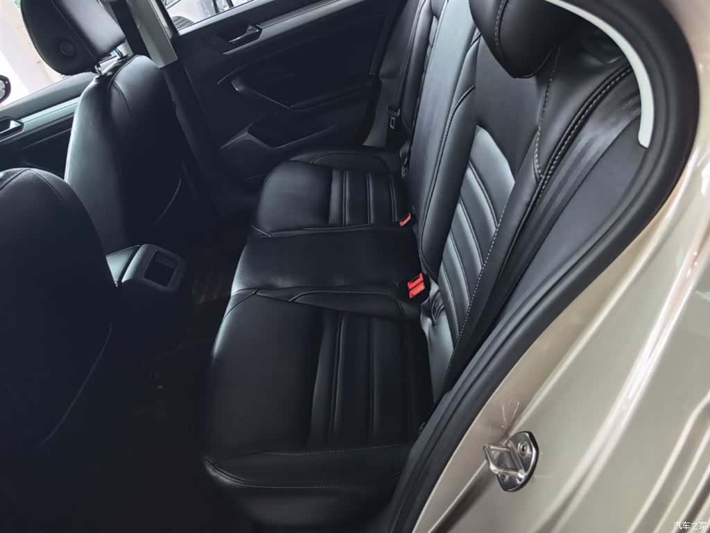 Volkswagen Lamando, 2017 17