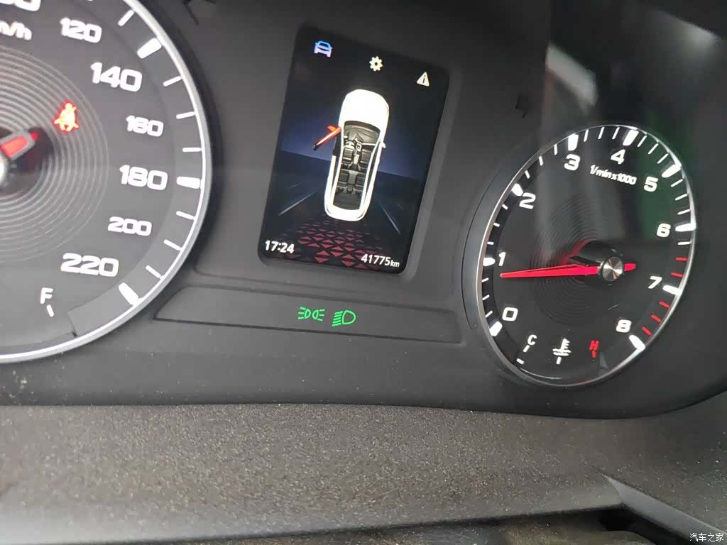 MG MG5, 2021 все фото