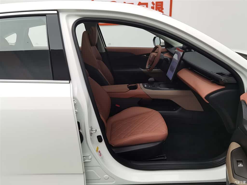 Changan Eado, 2025 23