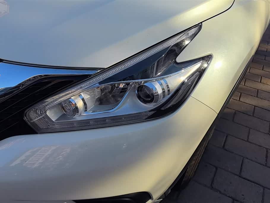 Nissan Loulan Nissan Loulan