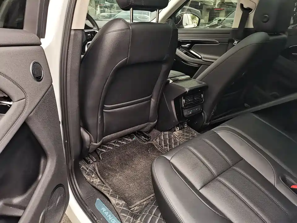 Land Rover Range Rover Aurora