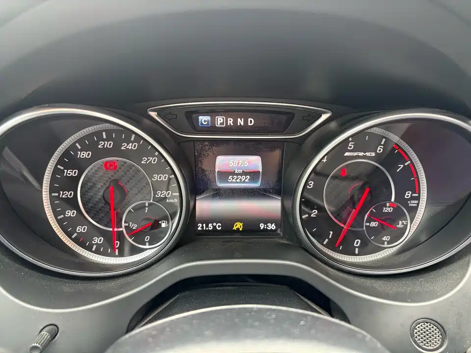 Mercedes-Benz GLA AMG