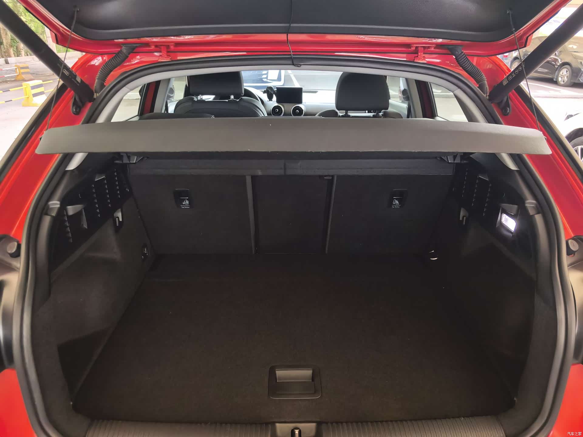 Audi Q2L, 2022 19