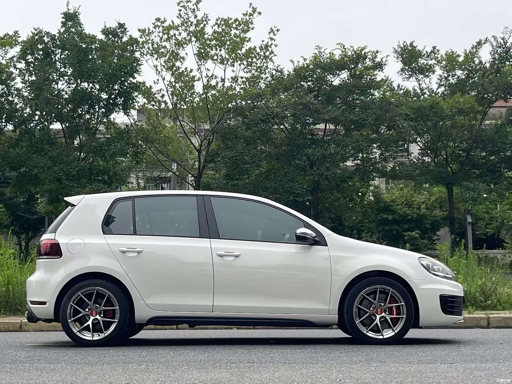 Volkswagen Golf, 2010 8