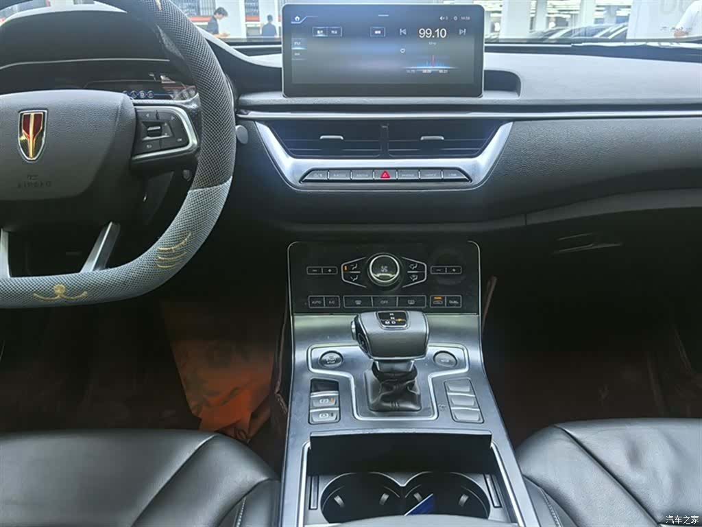 Hongqi H5, 2021 7