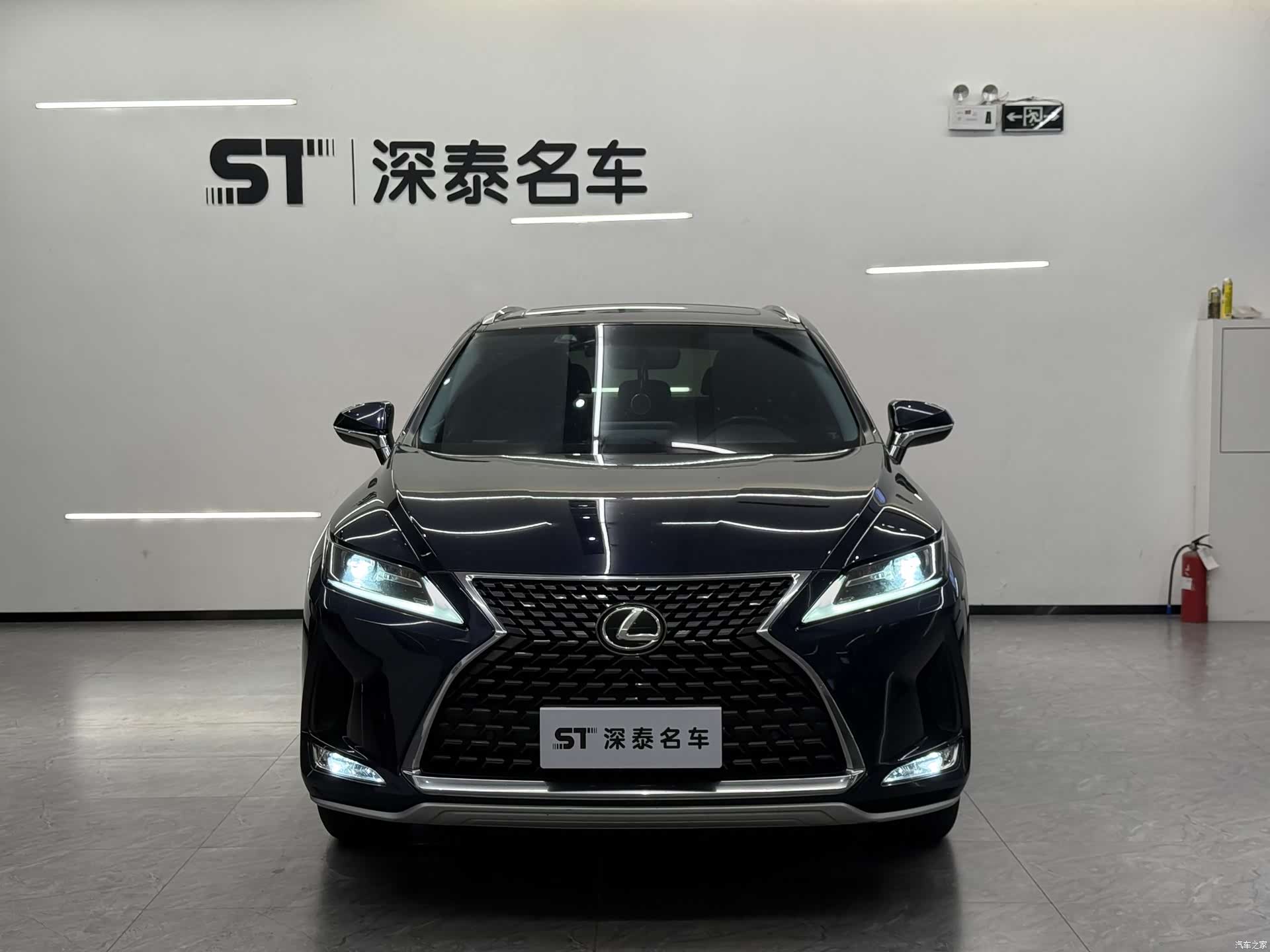 Lexus RX, 2022 2