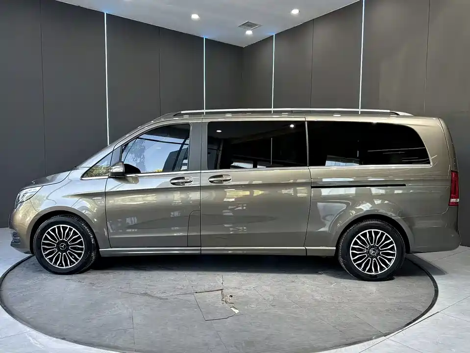 Mercedes-Benz V-class Mercedes-Benz V-class