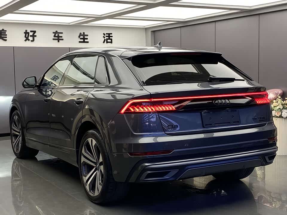Audi Q8 Audi Q8