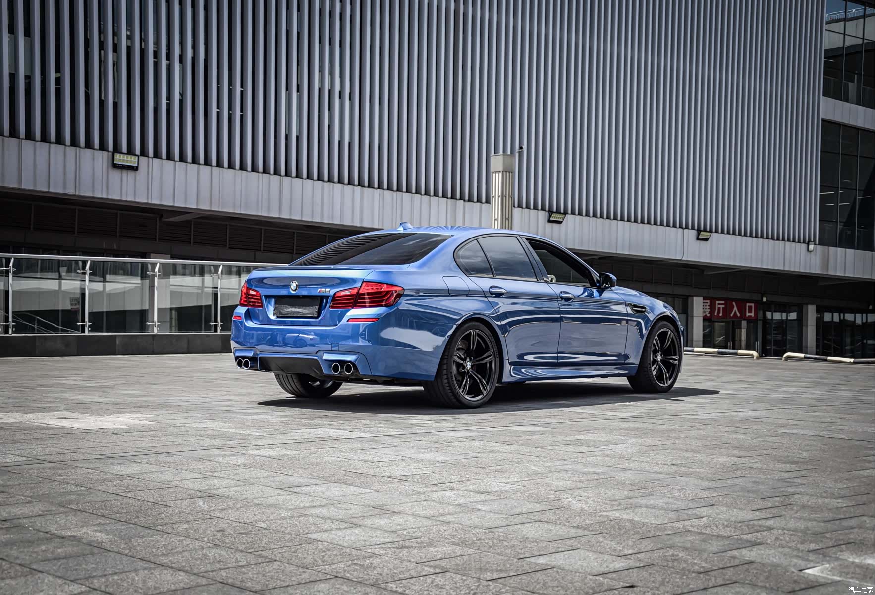BMW M5, 2017 все фото