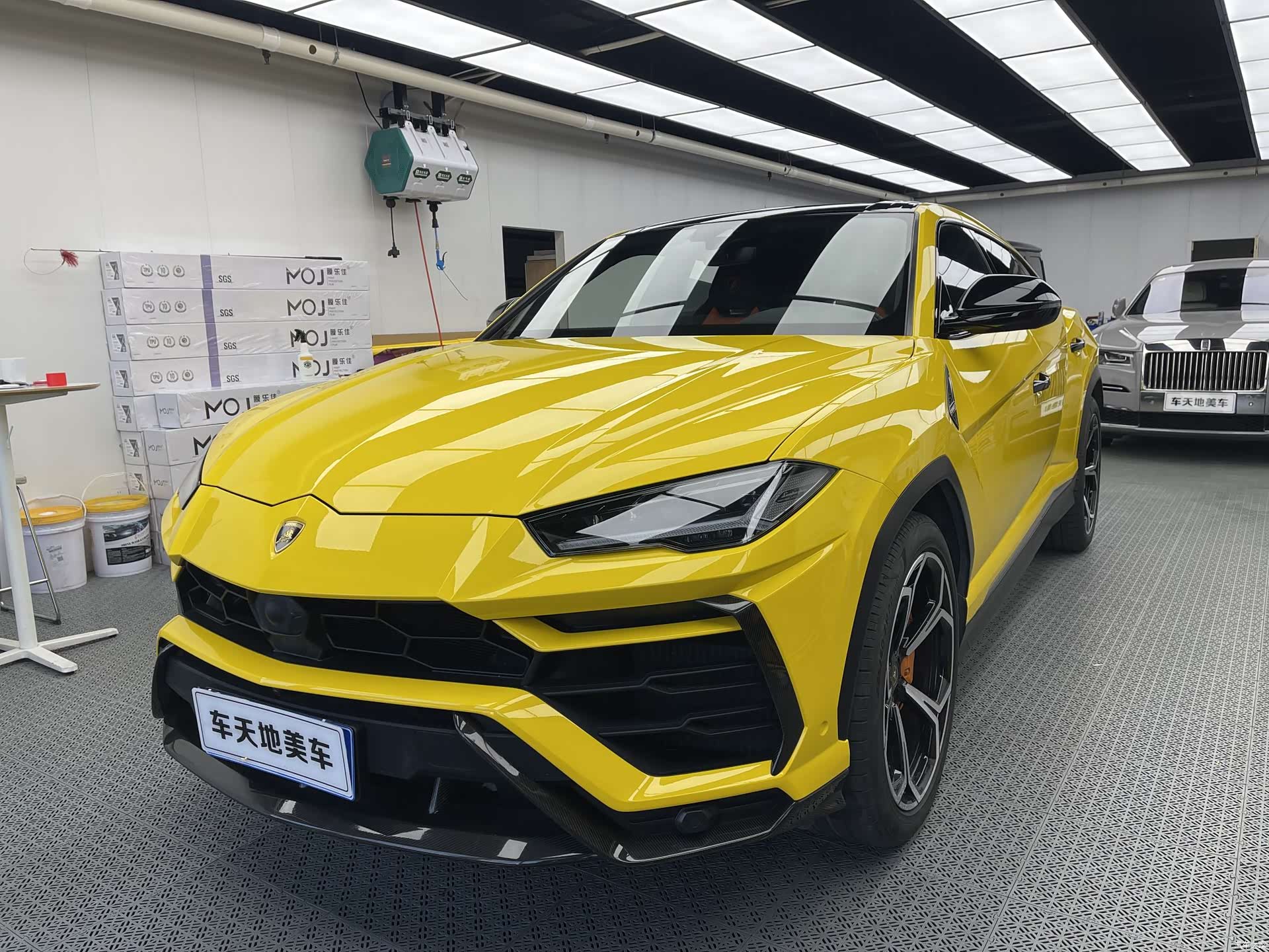 Lamborghini Urus, 2021 10