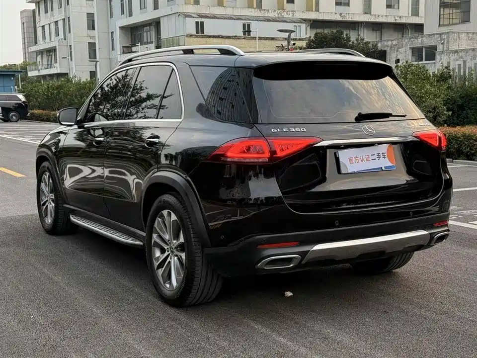 Mercedes-Benz GLE Mercedes-Benz GLE