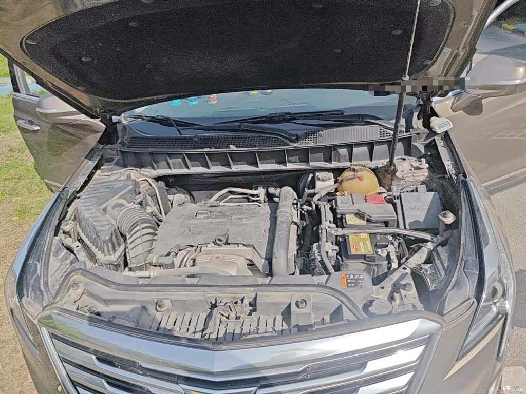 Cadillac XT5, 2016 11