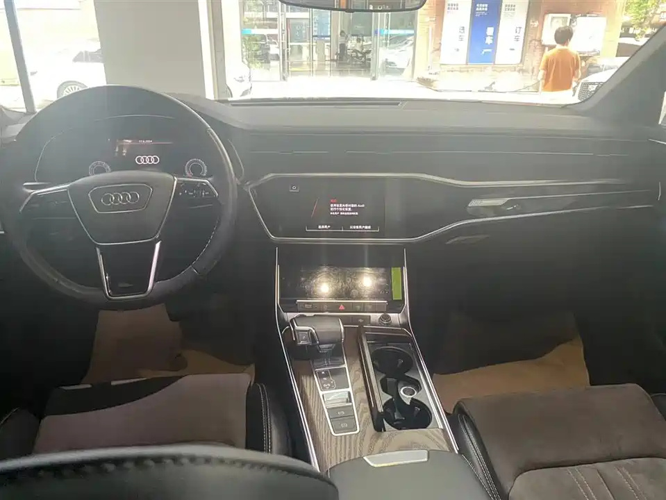 Audi A6L Audi A6L