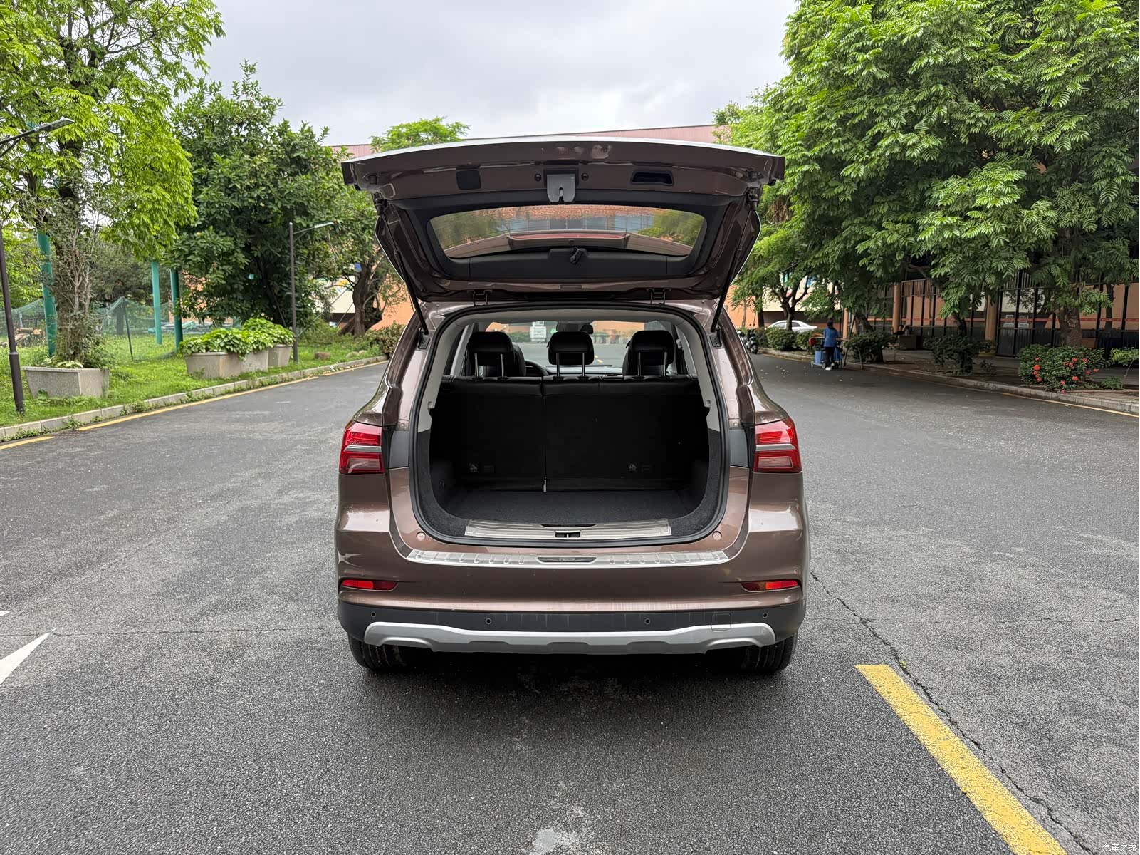 Roewe RX5, 2017 13