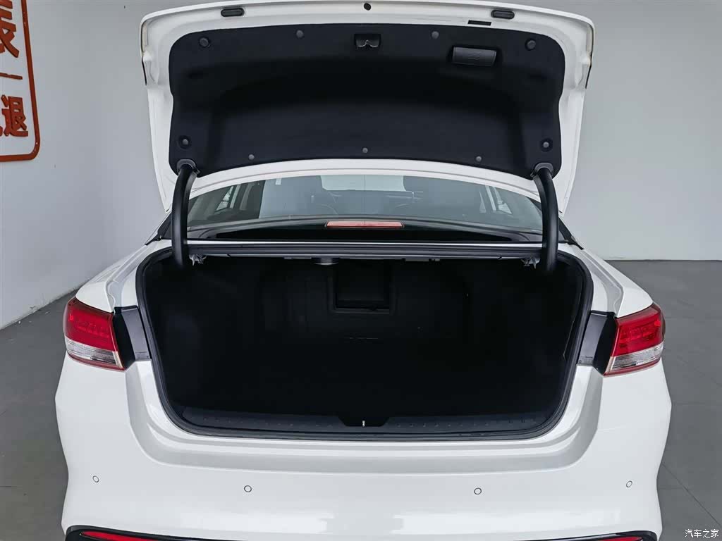 Kia K5, 2019 16