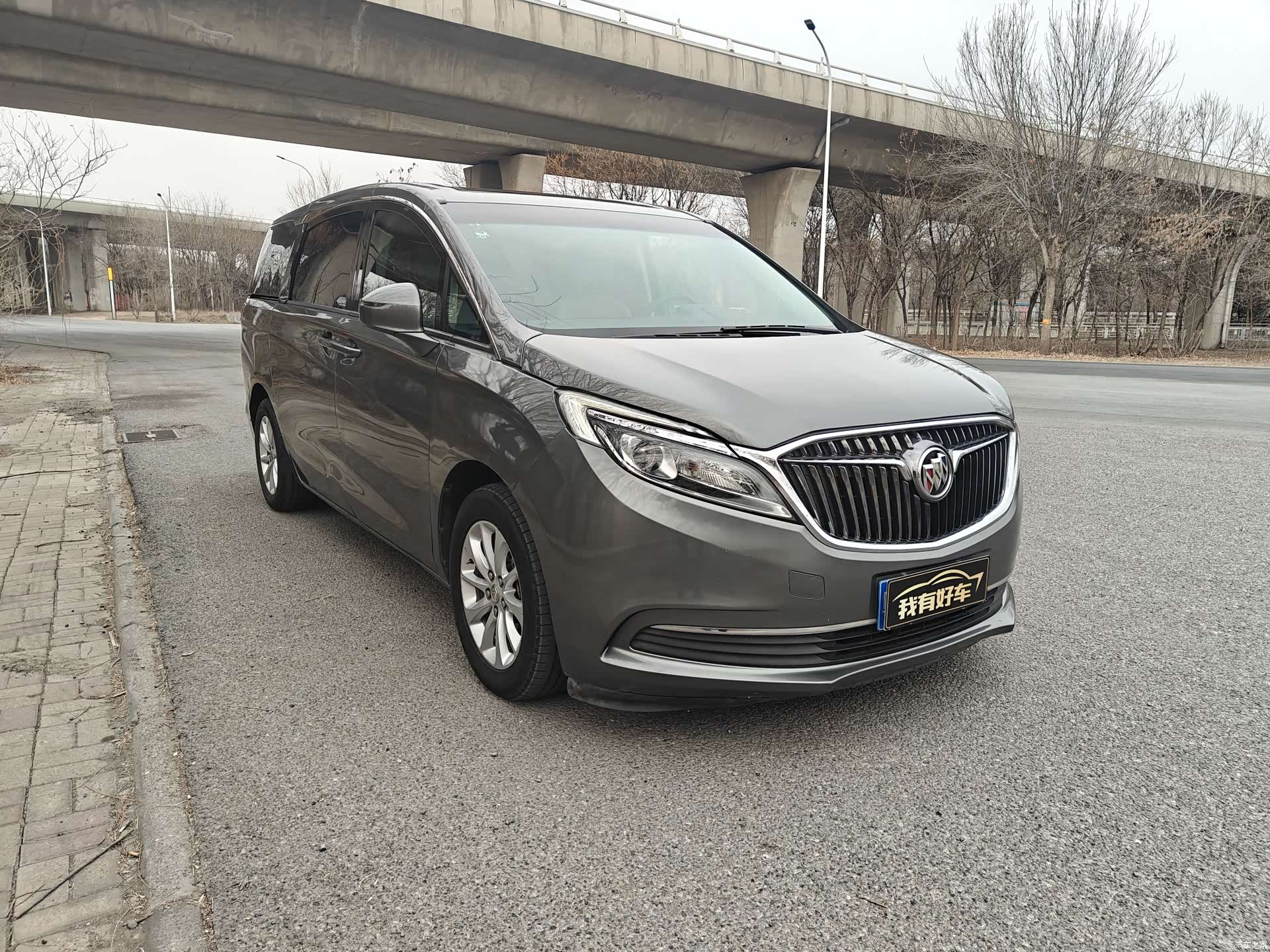 Buick GL8, 2018 3