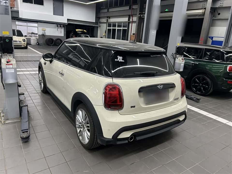 MINI MINI