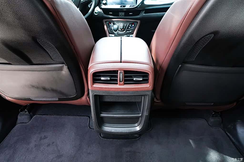 Buick Envision Plus, 2022 16