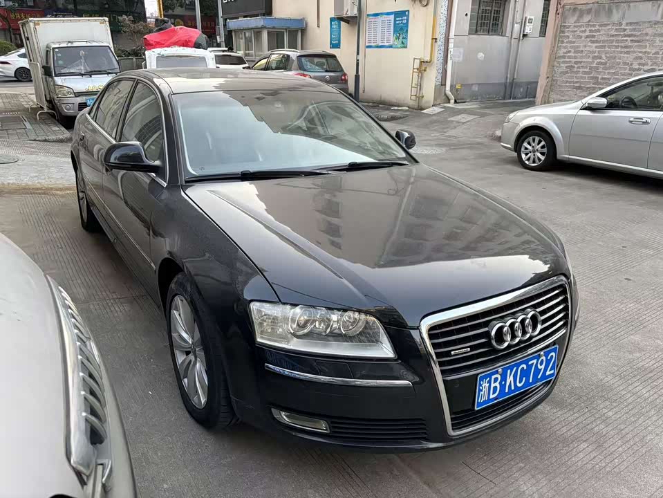 Audi A8