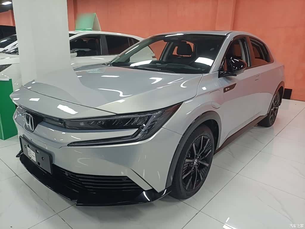 Honda e NP2, 2024 1