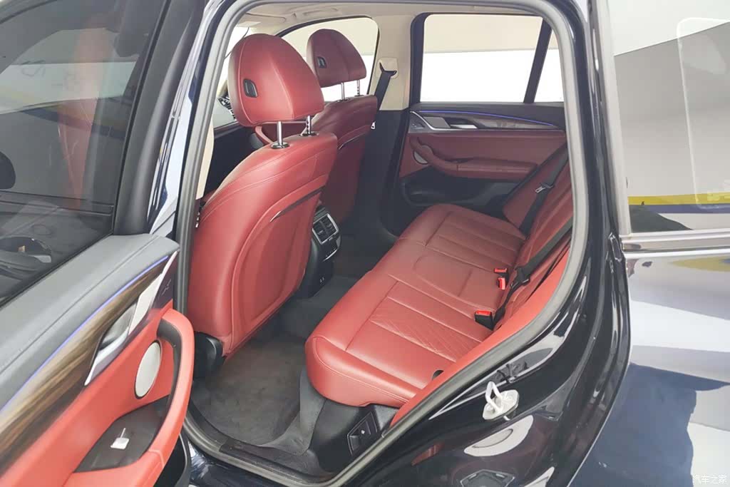 BMW X3, 2024 11