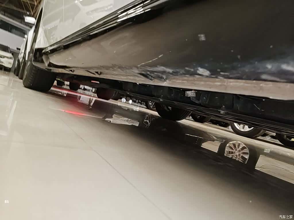 Wuling Starlight, 2025 21
