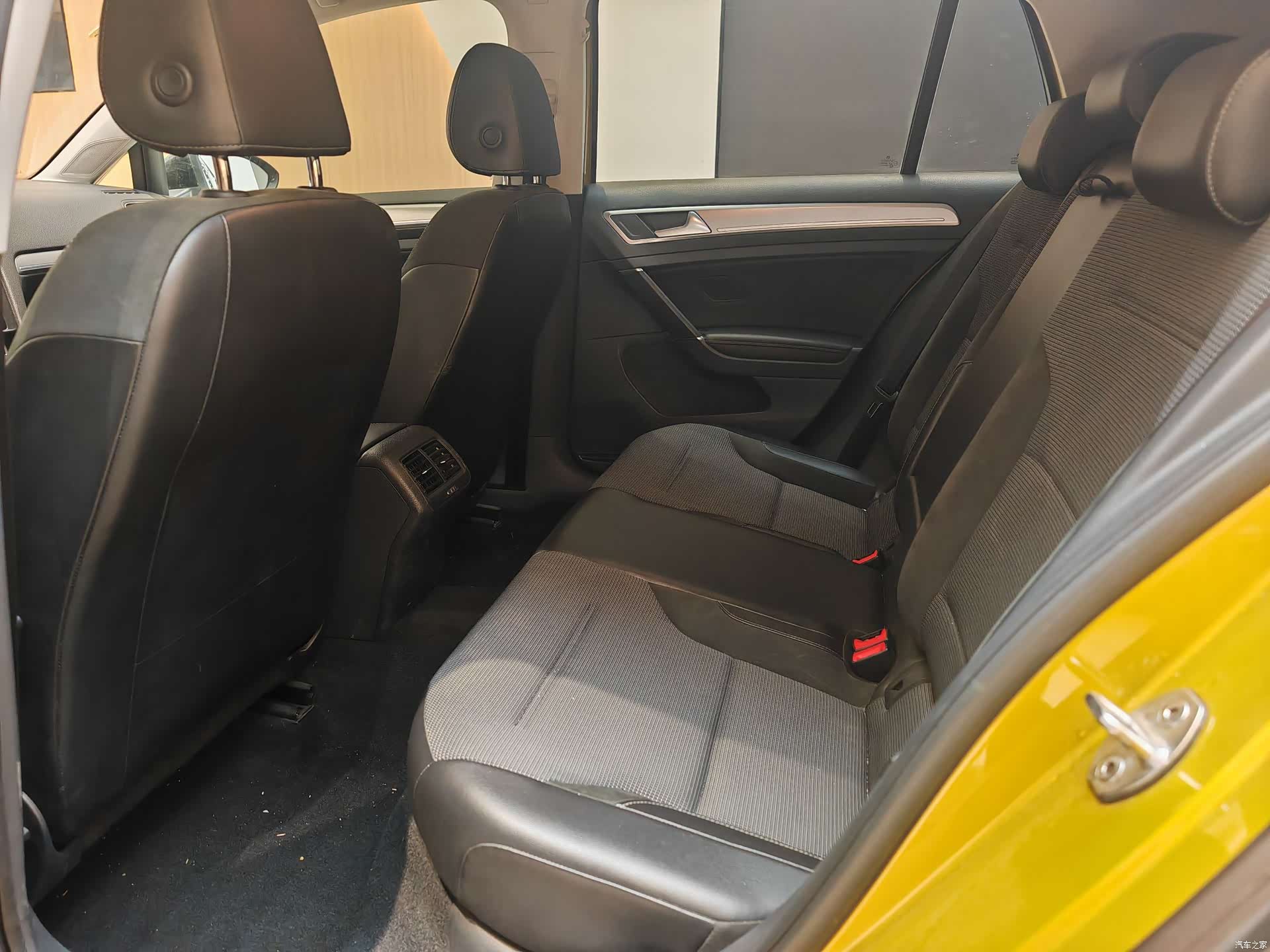 Volkswagen Golf, 2018 10
