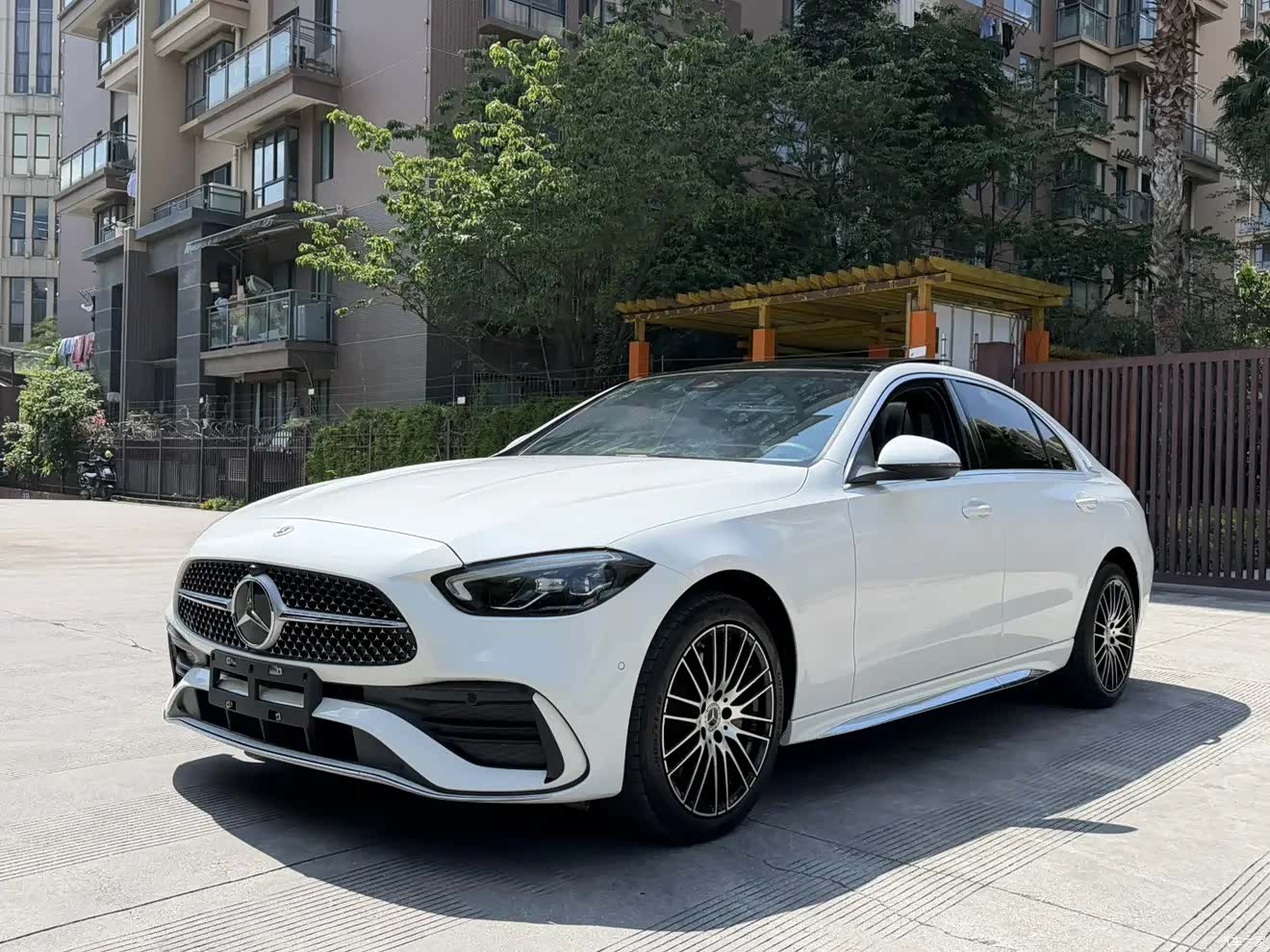 Mercedes-Benz C-Class, 2024 1