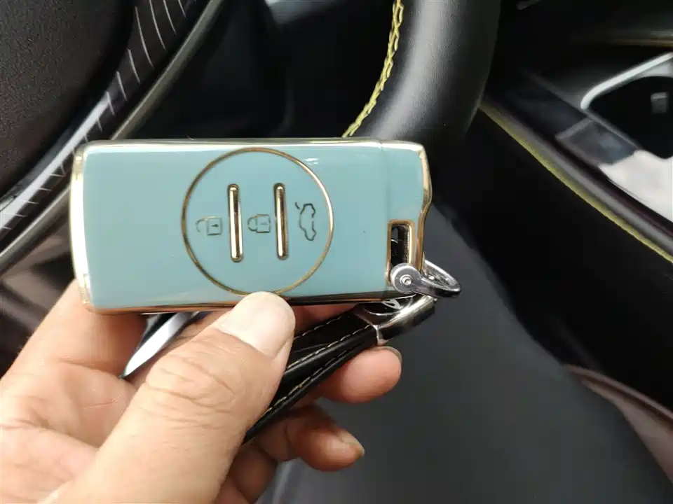 Exeed Chasing the wind