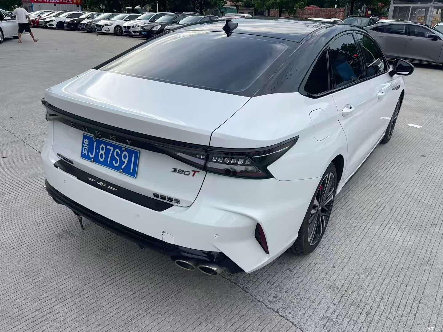 Chery Arrizo 8, 2025 3