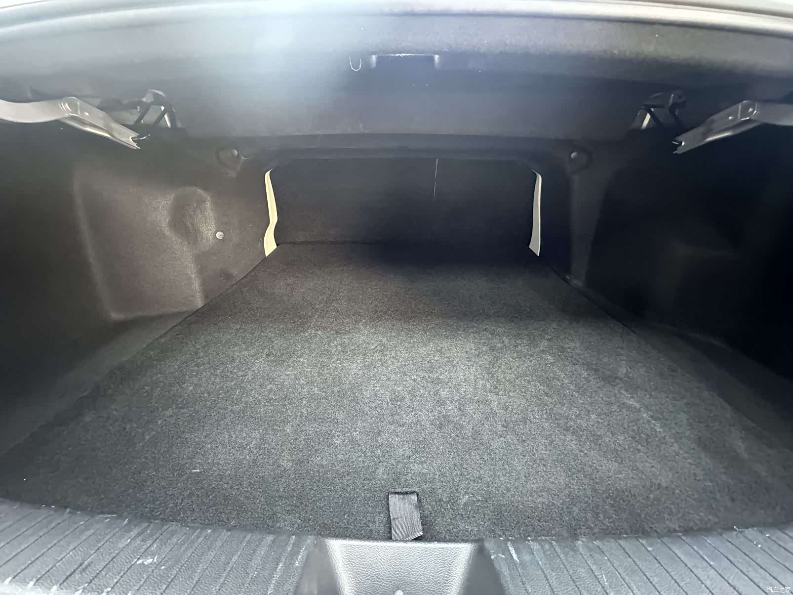 Wuling Starlight, 2024 12